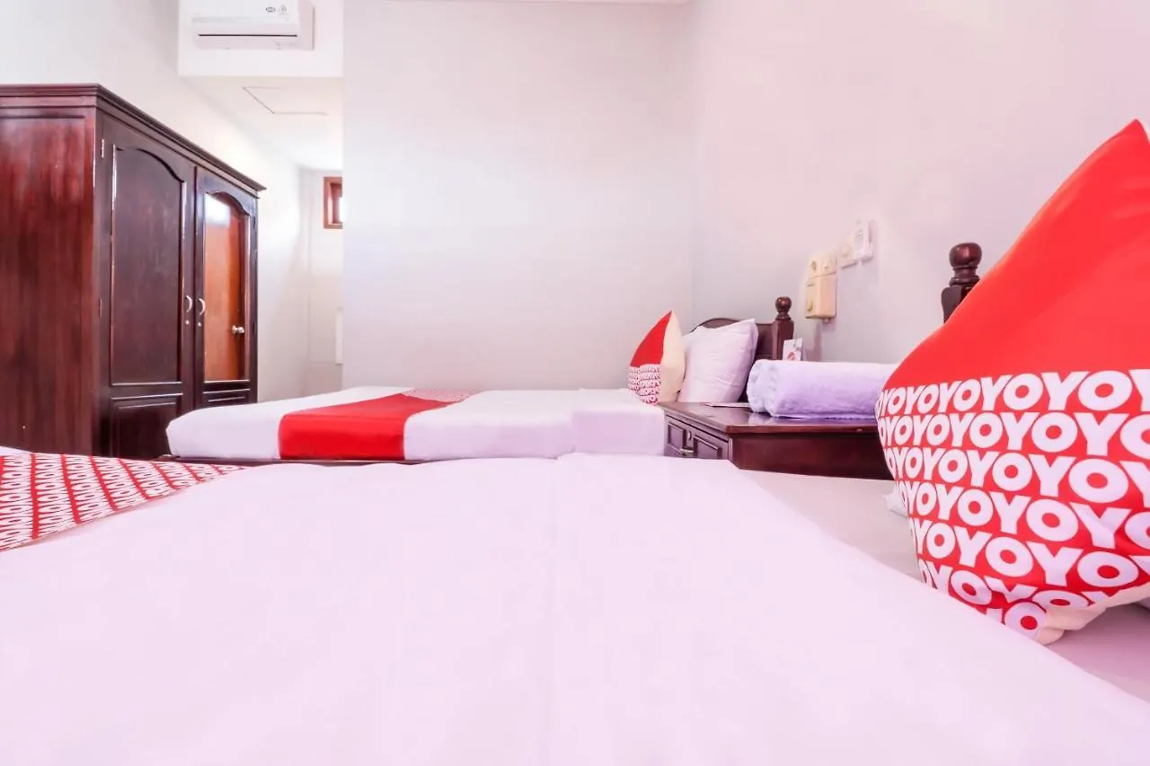 Oyo 2411 Taman Mekar Beach Inn 2 Kuta Lombok 2*,  Indonésie